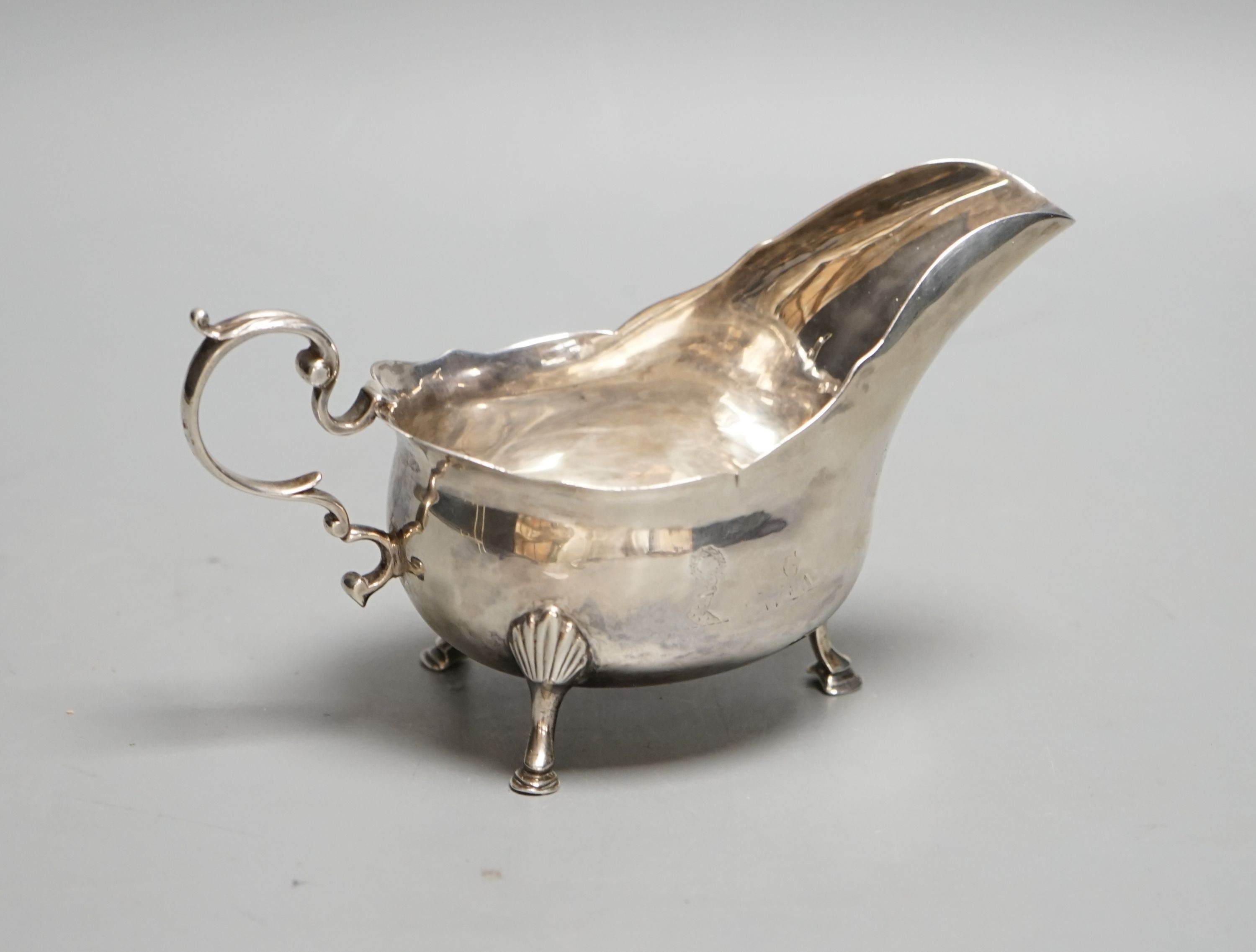 A George III provincial silver sauceboat by John Langlands, Newcastle, 1774, length 15.8cm